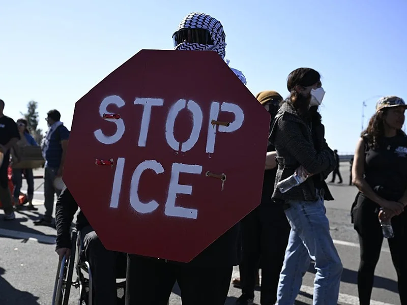 Amnesty International: Letter From 1,025 Organizations Asks Congress to Halt Funds for ICE and Border Patrol
