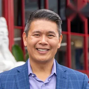 Derek Tran
